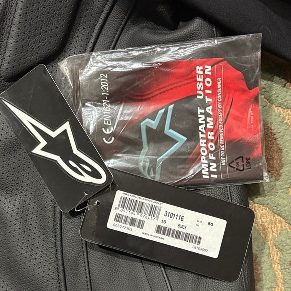 Alpinestars Black and White Jaws Airflow Leather Jacket - Picture 3 of 5